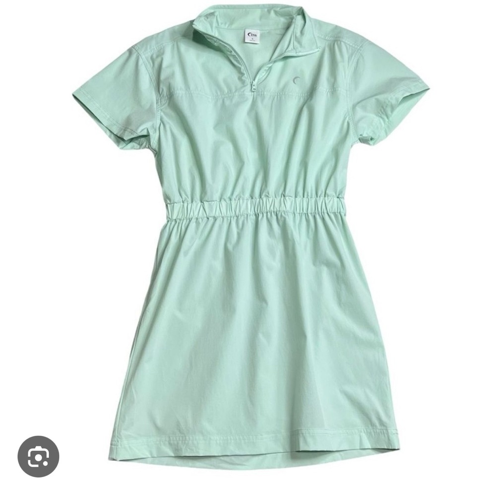 ZYIA Light Green Activewear Large